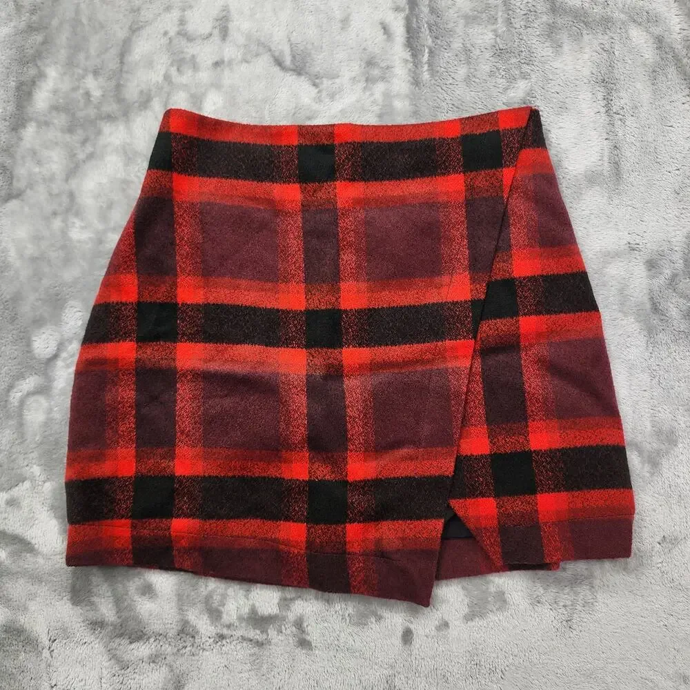 Abercrombie & Fitch Skirt Women 0 Red Black Plaid Wool Blend Mini Lined Side Zip